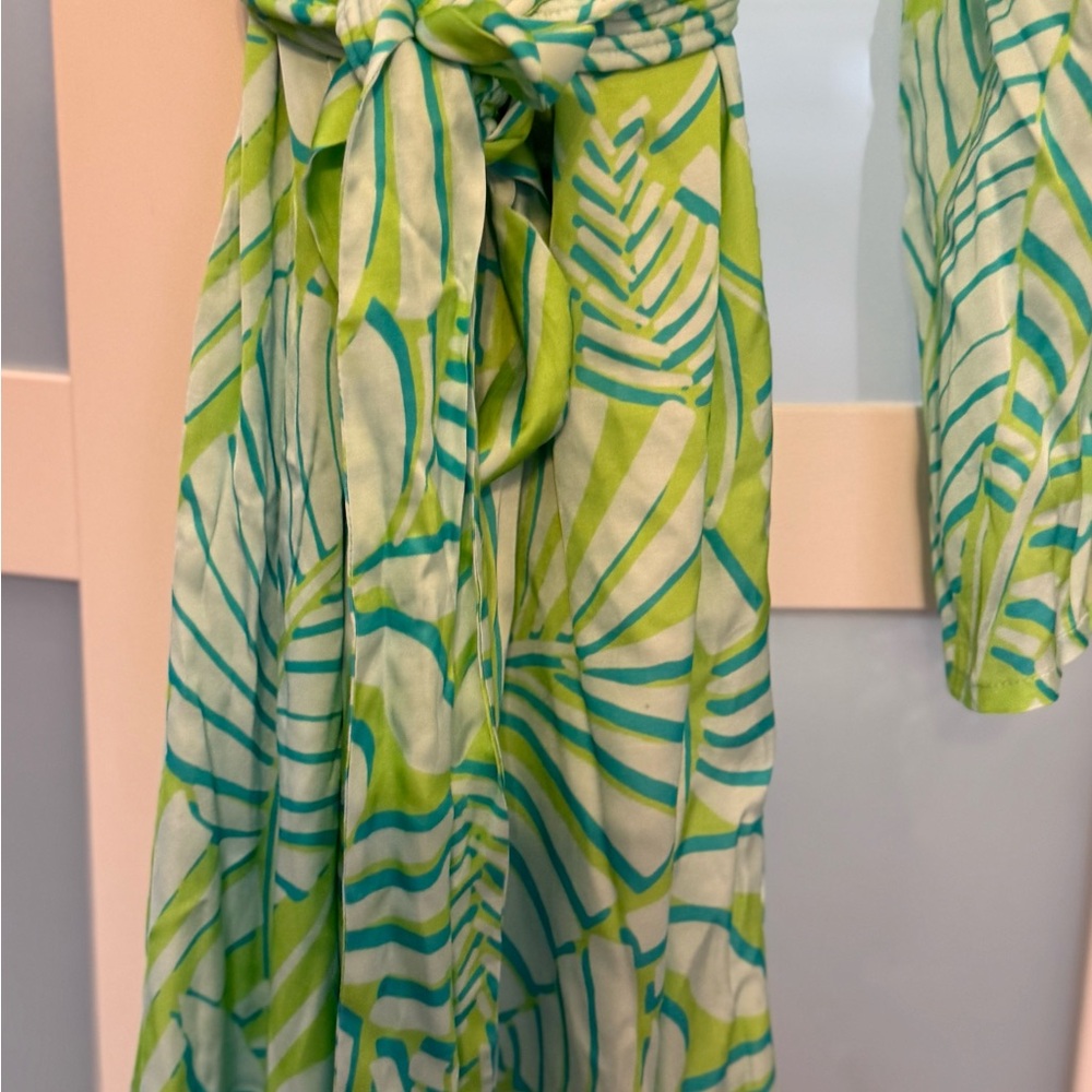 Boston Proper Resort Abstract Print Hardware Shimmer Tunic Blue/Green - Picture 7 of 7